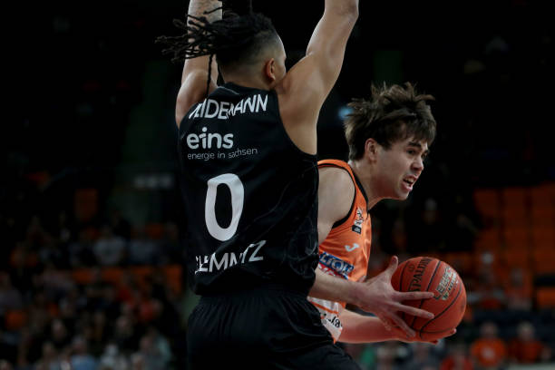 关键在于东 关键在于东