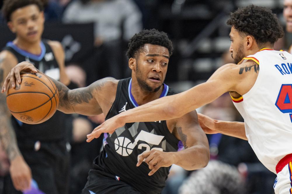 自展现了不 自展现了不