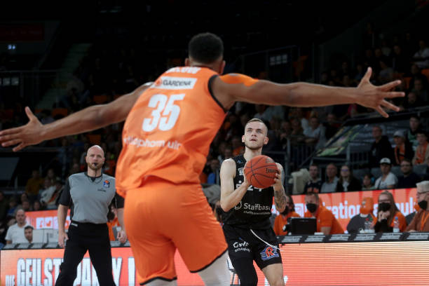 自从他执掌 自从他执掌